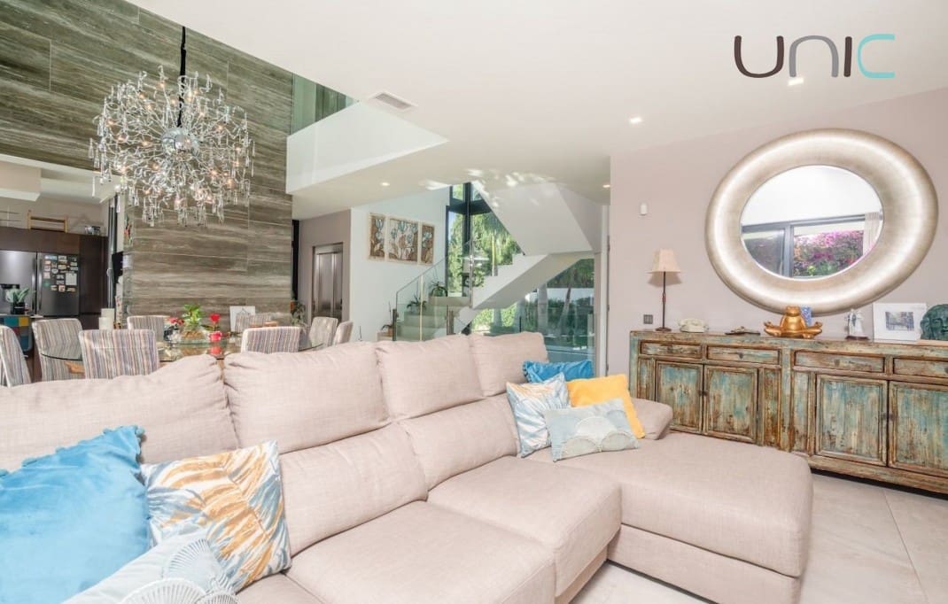 4 soveværelse Villa til salg i Albir med swimmingpool - € 1.675.000 (Ref: 9447215)