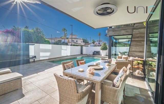 4 soveværelse Villa til salg i Albir, Alfaz del Pi / L'Alfàs del Pi med swimmingpool - € 1.675.000 (Ref: 9447215)