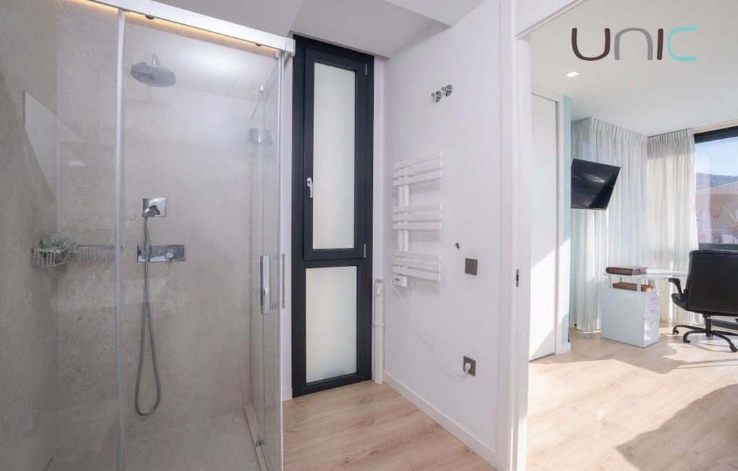 4 soveværelse Villa til salg i Albir med swimmingpool - € 1.675.000 (Ref: 9447215)