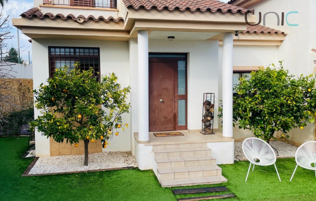 3 makuuhuone Bungalow myytävänä paikassa Polop mukana uima-altaan - 330 000 € (Ref: 9575471)