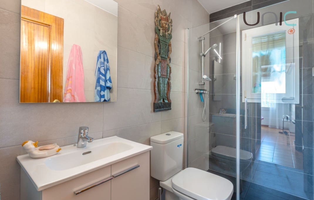 3 bedroom Villa for sale in Altea with pool - € 480,000 (Ref: 9580328)