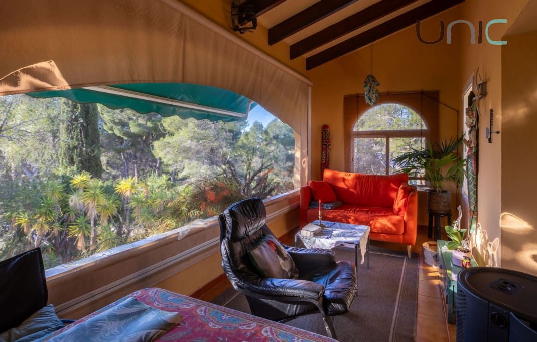 3 bedroom Villa for sale in Altea with pool - € 480,000 (Ref: 9580328)