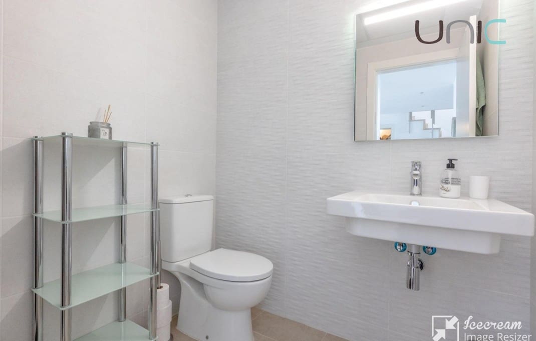 3 makuuhuone Huoneisto myytävänä paikassa Finestrat mukana uima-altaan 
autotalli - 420 000 € (Ref: 9584443)