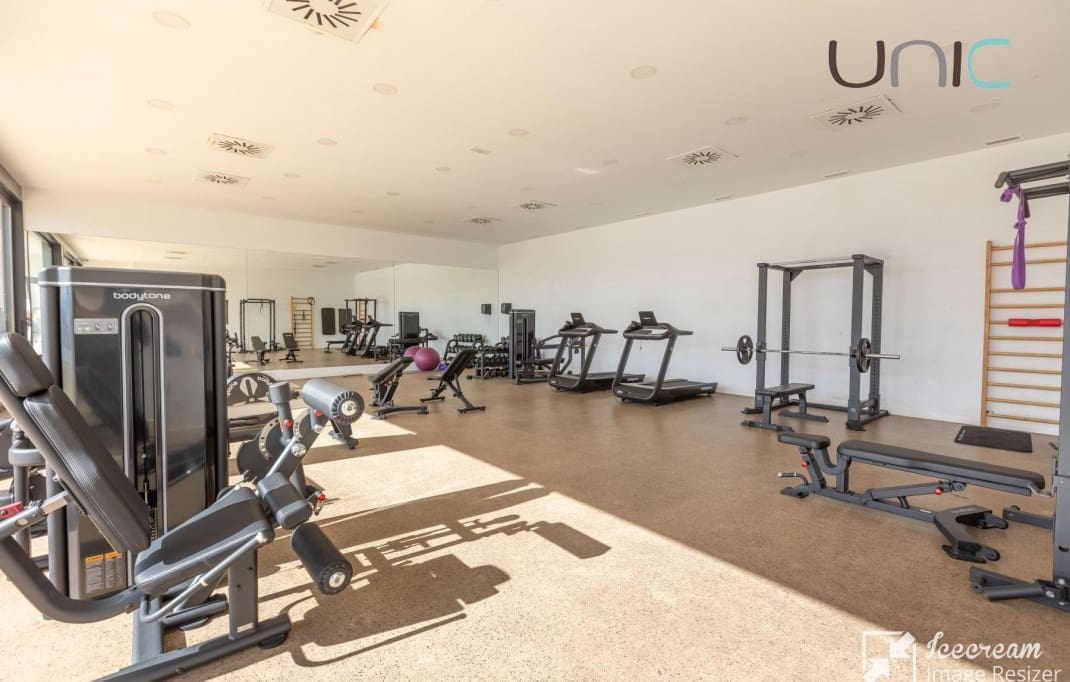 3 makuuhuone Huoneisto myytävänä paikassa Finestrat mukana uima-altaan 
autotalli - 420 000 € (Ref: 9584443)