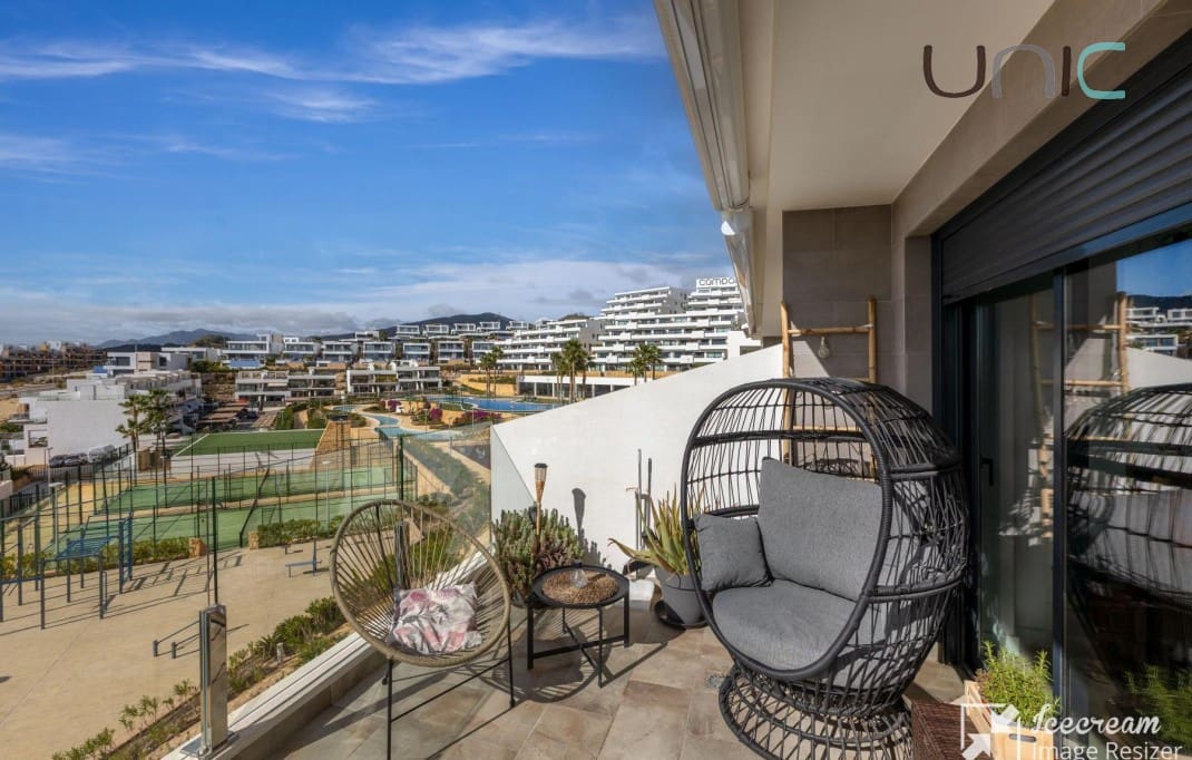 3 makuuhuone Huoneisto myytävänä paikassa Finestrat mukana uima-altaan 
autotalli - 420 000 € (Ref: 9584443)