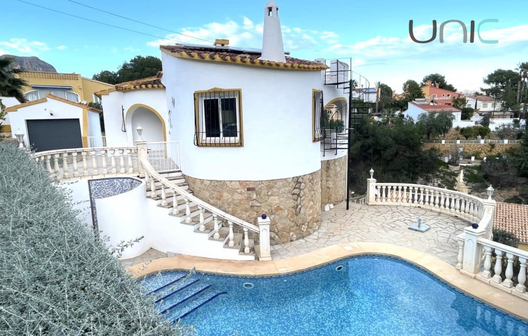 2 makuuhuone Huvila myytävänä paikassa La Nucia mukana uima-altaan 
autotalli - 380 000 € (Ref: 9585240)