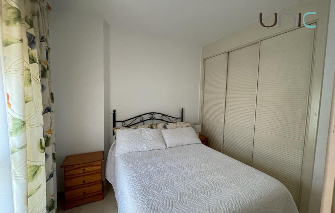 3 quarto Apartamento para arrendar em Albir com piscina garagem - 2 200 € (Ref: 9677916)