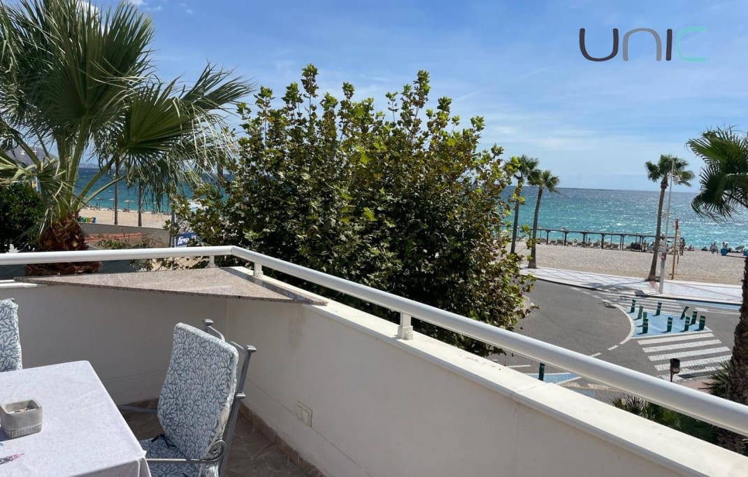 3 quarto Apartamento para arrendar em Albir com piscina garagem - 2 200 € (Ref: 9677916)
