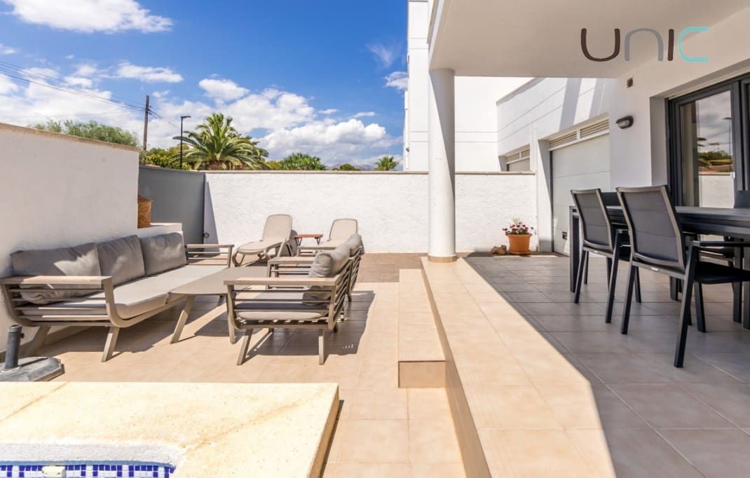 4 soveværelse Villa til salg i Albir med swimmingpool - € 795.000 (Ref: 9713900)