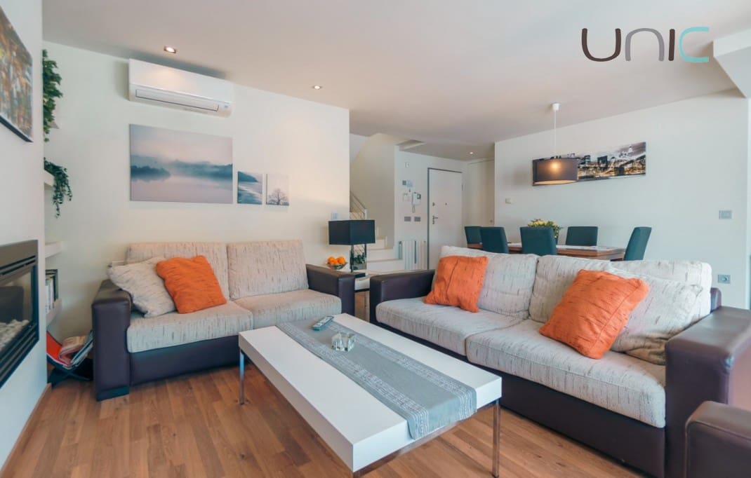 4 soveværelse Villa til salg i Albir med swimmingpool - € 795.000 (Ref: 9713900)