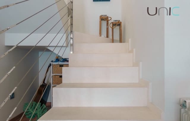 4 soveværelse Villa til salg i Albir, Alfaz del Pi / L'Alfàs del Pi med swimmingpool - € 795.000 (Ref: 9713900)