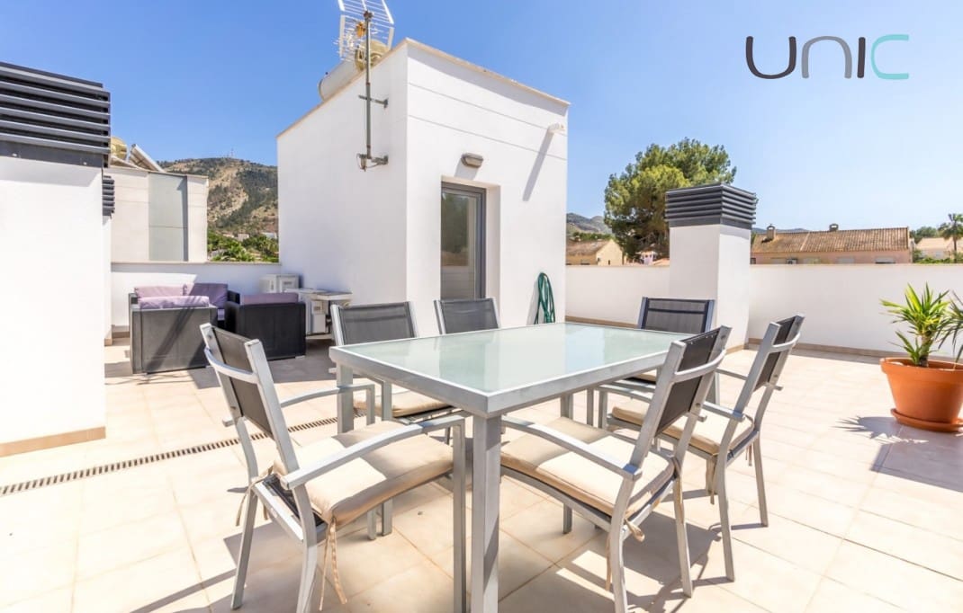 4 soveværelse Villa til salg i Albir med swimmingpool - € 795.000 (Ref: 9713900)