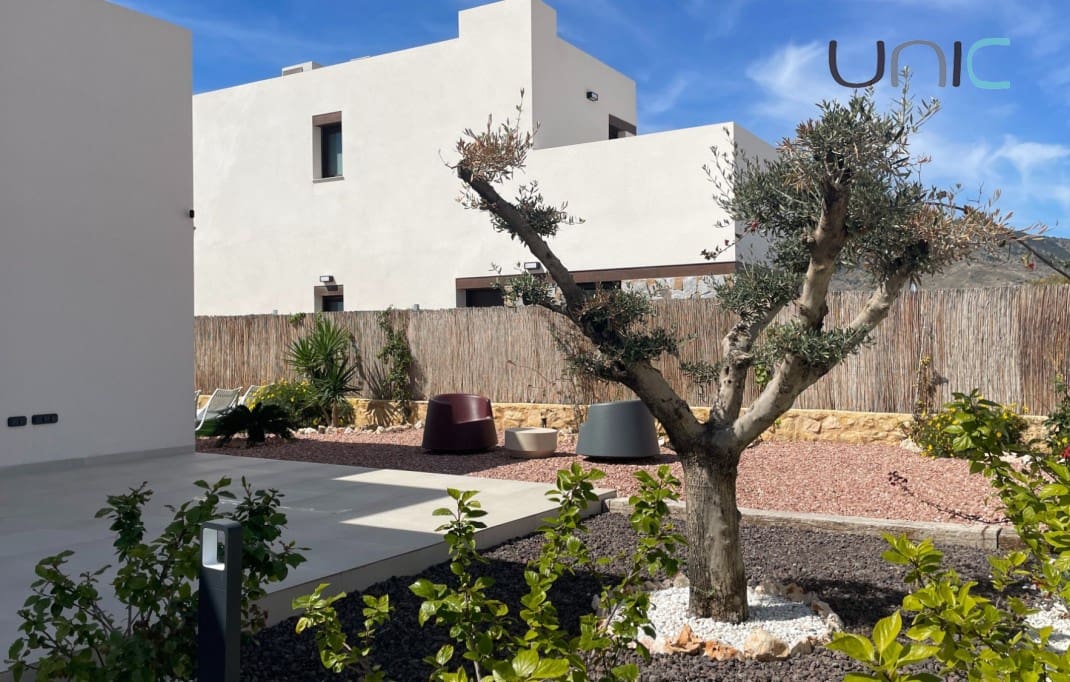 3 quarto Moradia para venda em Finestrat com piscina - 799 900 € (Ref: 9723888)