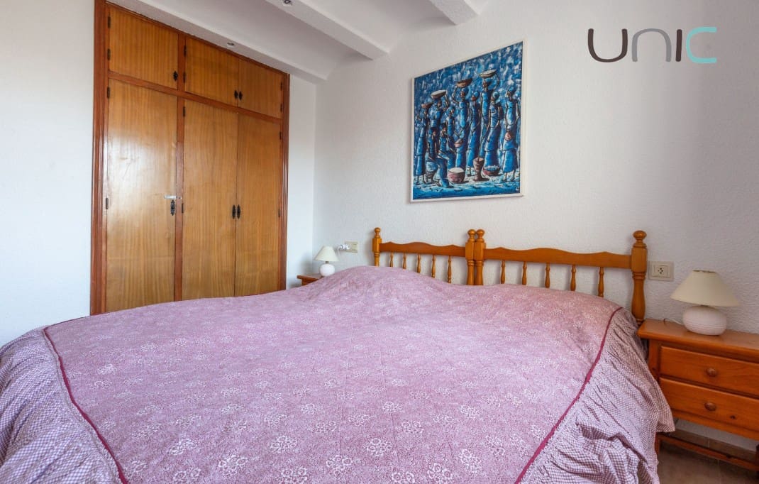 3 makuuhuone Omakotitalo myytävänä paikassa Albir mukana uima-altaan - 360 000 € (Ref: 9821608)