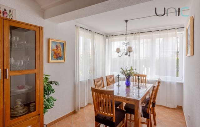 3 makuuhuone Omakotitalo myytävänä paikassa Albir, Alfaz del Pi / L'Alfàs del Pi mukana uima-altaan - 360 000 € (Ref: 9821608)