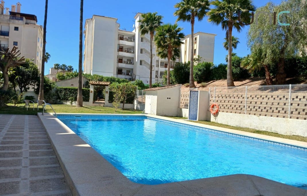 2 bedroom Apartment for sale in Albir with pool - € 275,000 (Ref: 9863572)