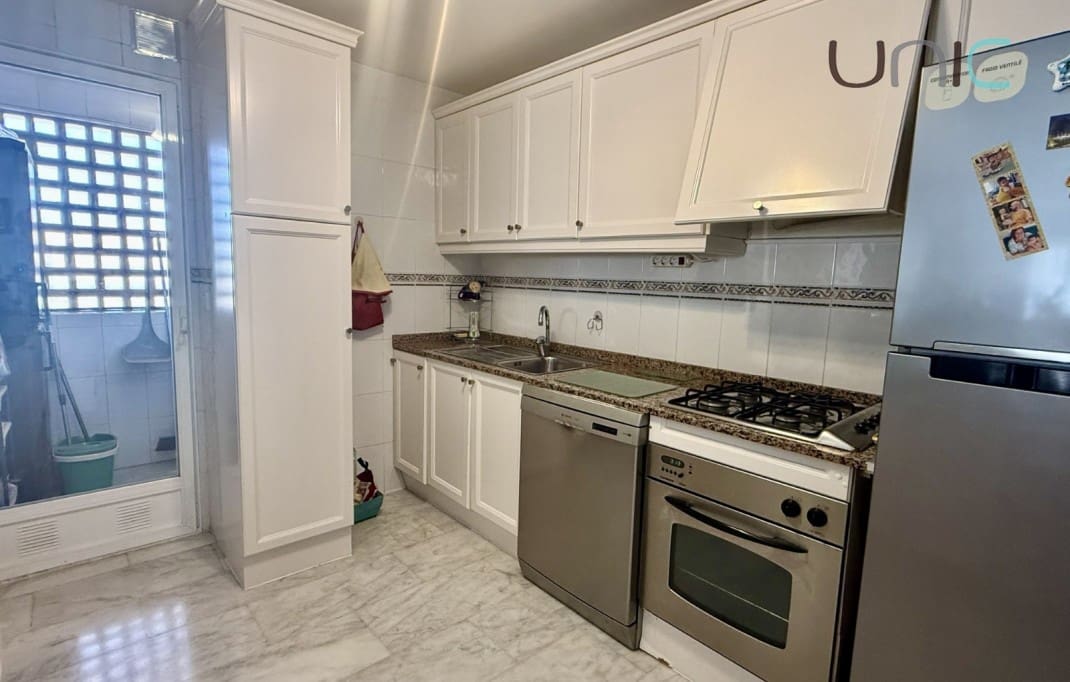 3 bedroom Apartment for sale in Albir with pool - € 395,000 (Ref: 9863669)