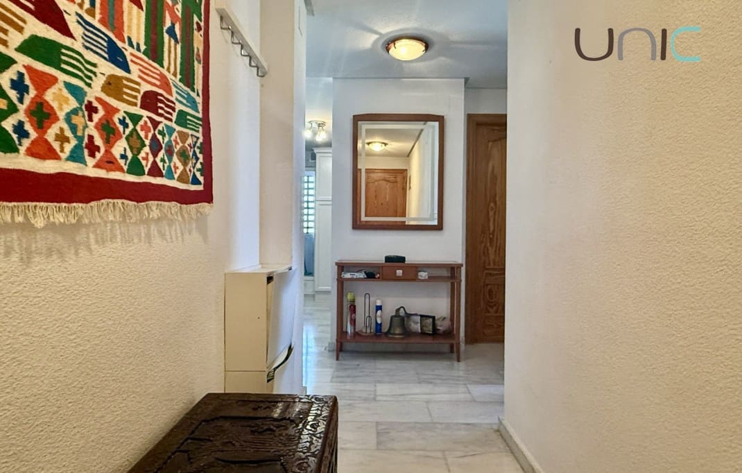 3 bedroom Apartment for sale in Albir with pool - € 395,000 (Ref: 9863669)