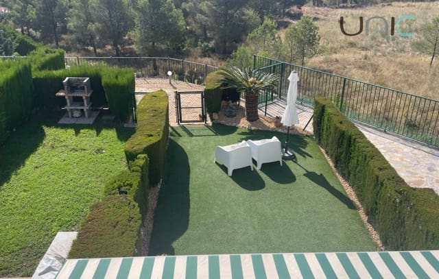 2 bedroom Townhouse for sale in Polop with pool - € 290,000 (Ref: 9892997)