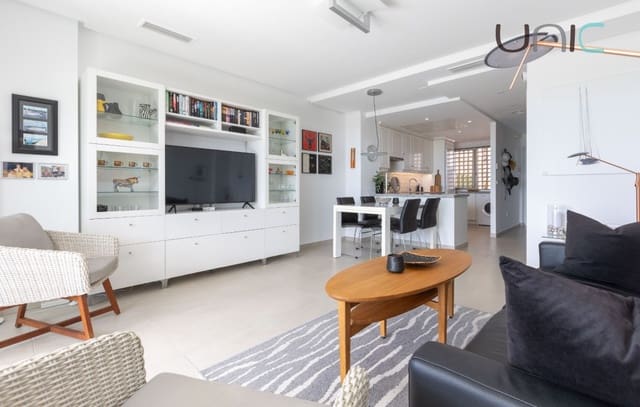 2 slaapkamer Huis te koop in Polop met zwembad - € 290.000 (Ref: 9892997)