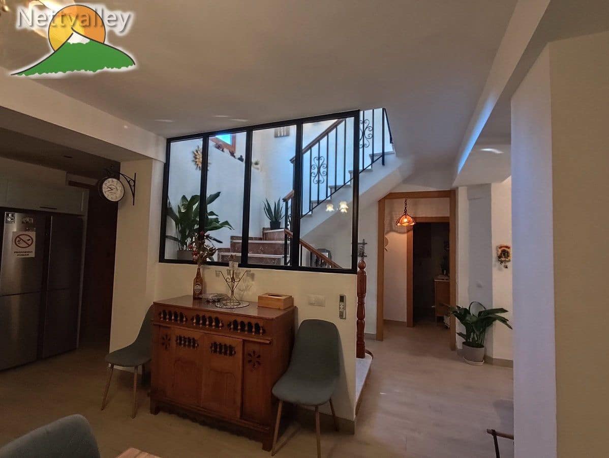 5 bedroom Townhouse for sale in Melegis - € 452,100 (Ref: 10159119)