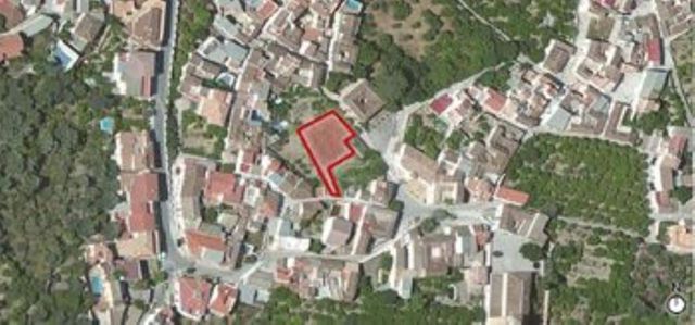 Grond te koop in El Pinar - € 57.400 (Ref: 3398003)