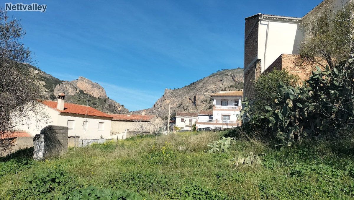 Teren niezagospodarowany na sprzedaż w Moclin - 58 900 € (Ref: 3398051)