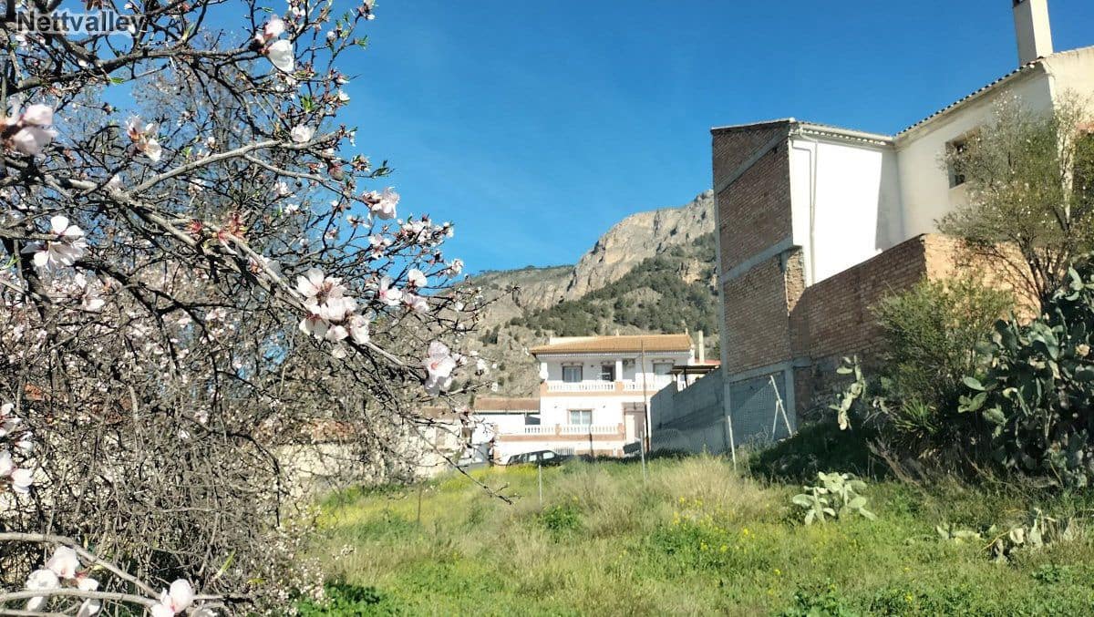 Teren niezagospodarowany na sprzedaż w Moclin - 58 900 € (Ref: 3398051)