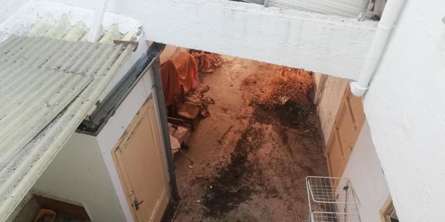 4 soveværelse Byhus til salg i Mondujar, Lecrín - € 55.000 (Ref: 5414404)