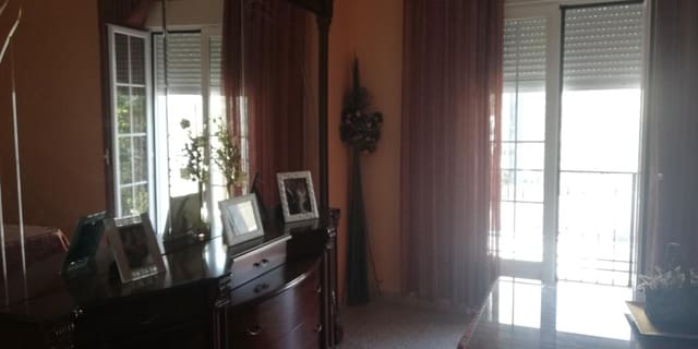 5 soveværelse Byhus til salg i Izbor, El Pinar - € 189.000 (Ref: 5414414)