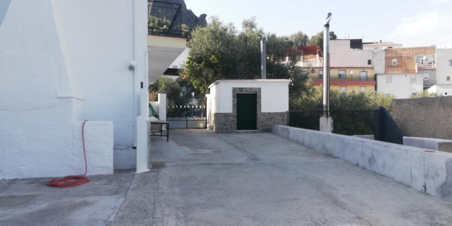 5 soveværelse Byhus til salg i Izbor - € 189.000 (Ref: 5414414)