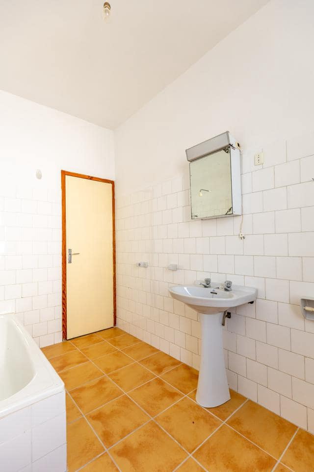 4 soveværelse Byhus til salg i Albunuelas - € 252.700 (Ref: 5414444)