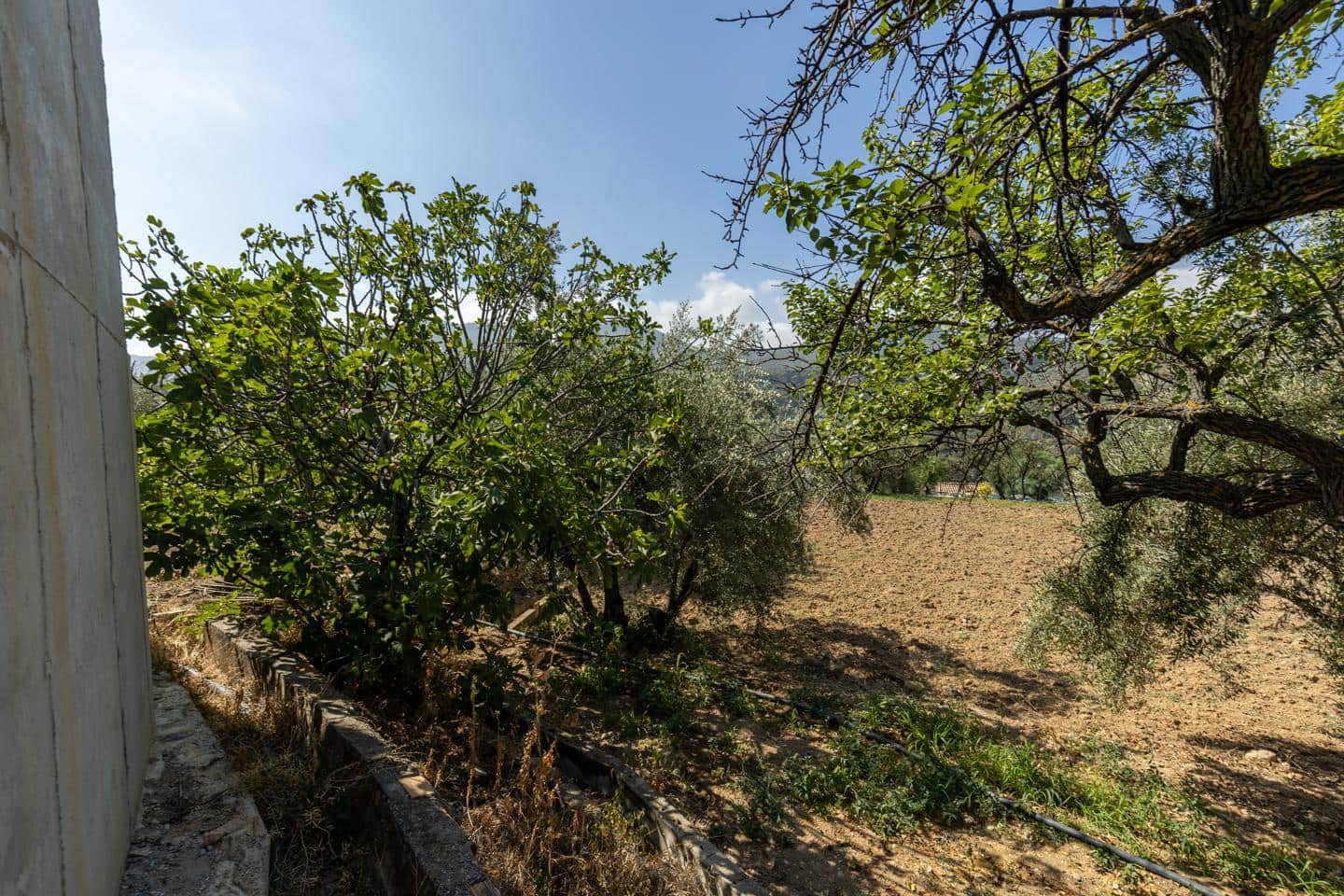 4 soveværelse Byhus til salg i Albunuelas - € 252.700 (Ref: 5414444)