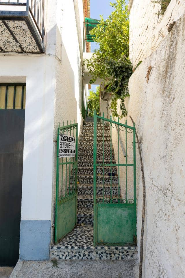 4 soveværelse Byhus til salg i Albunuelas - € 252.700 (Ref: 5414444)