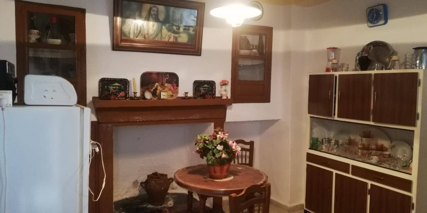 4 soveværelse Byhus til salg i Niguelas - € 94.500 (Ref: 5453021)