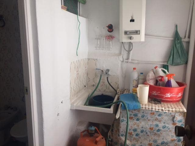 Casa de 4 habitaciones en Nigüelas en venta - 95.100 € (Ref: 5453021)