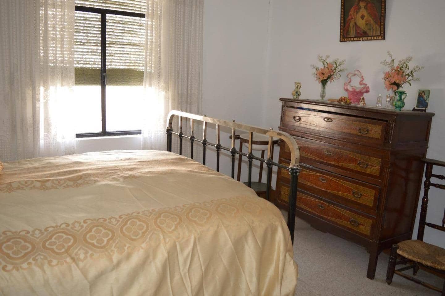 4 soveværelse Byhus til salg i Niguelas - € 94.500 (Ref: 5453021)