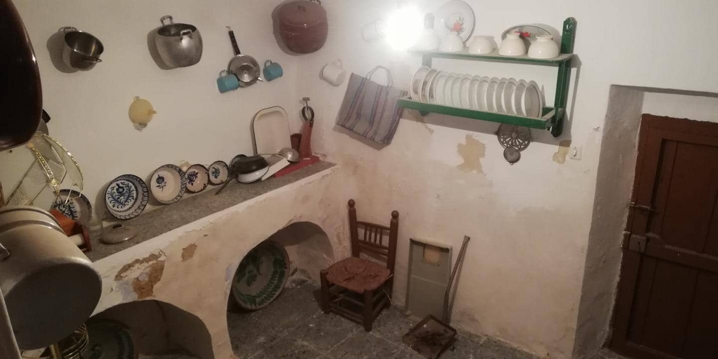 4 soveværelse Byhus til salg i Niguelas - € 94.500 (Ref: 5453021)