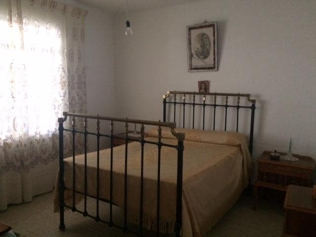 4 soveværelse Byhus til salg i Niguelas - € 94.500 (Ref: 5453021)