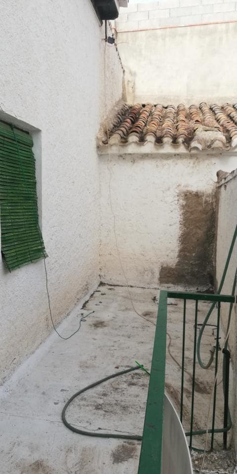 4 soveværelse Byhus til salg i Niguelas - € 94.500 (Ref: 5453021)