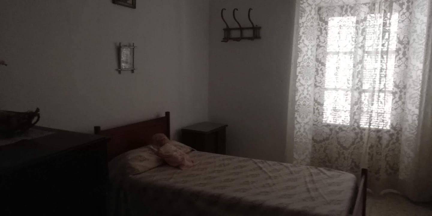 10 soveværelse Byhus til salg i El Pinar - € 240.000 (Ref: 5569055)