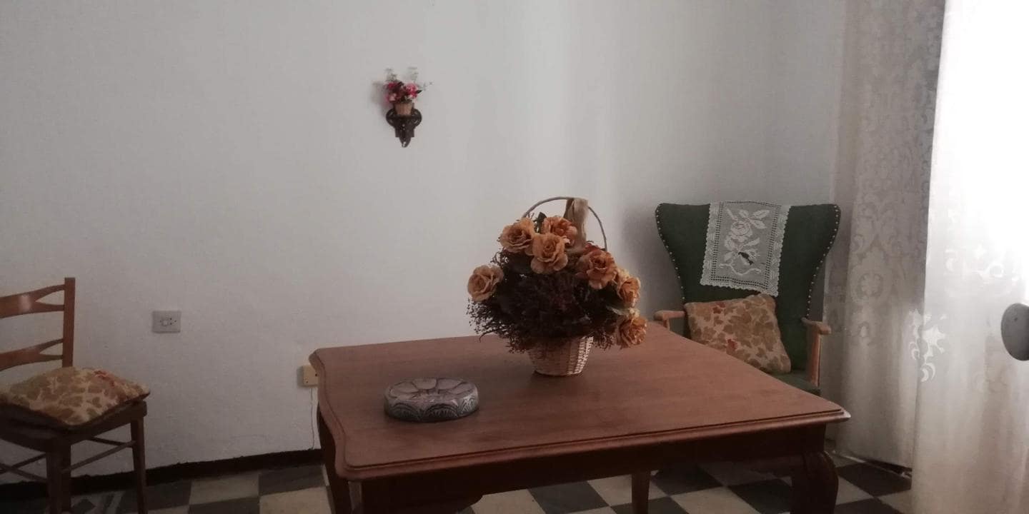 10 soveværelse Byhus til salg i El Pinar - € 240.000 (Ref: 5569055)