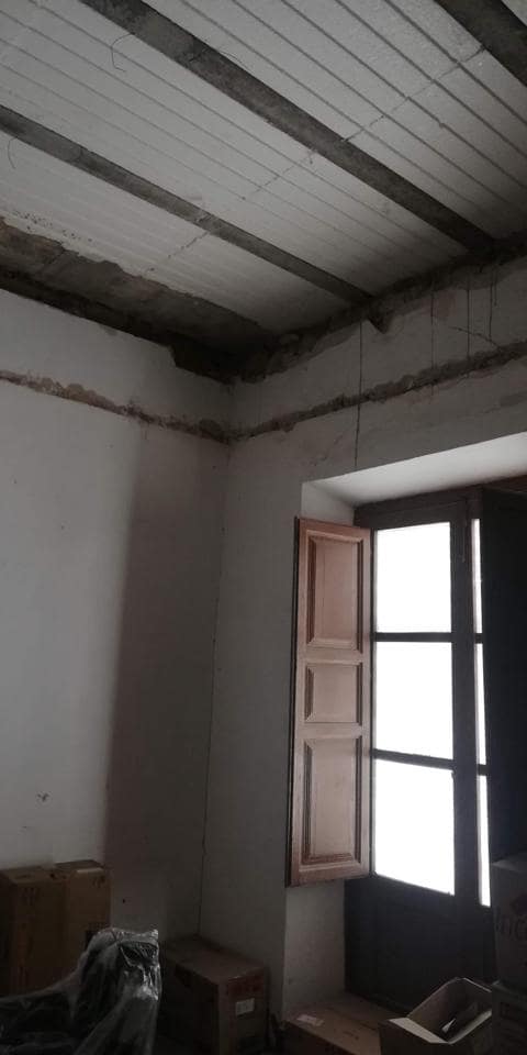 10 soveværelse Byhus til salg i El Pinar - € 240.000 (Ref: 5569055)