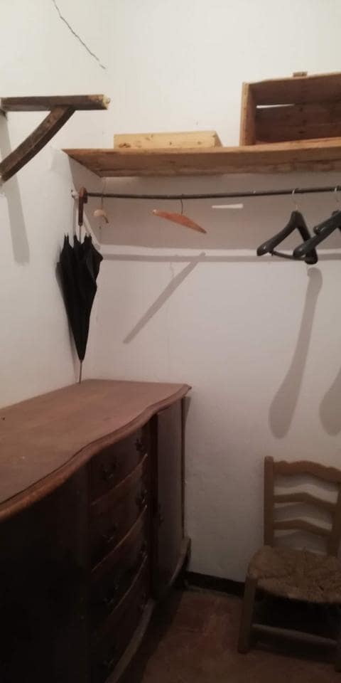 10 soveværelse Byhus til salg i El Pinar - € 240.000 (Ref: 5569055)