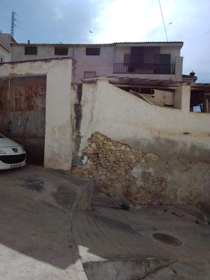 7 soveværelse Byhus til salg i Saleres - € 199.820 (Ref: 6456650)