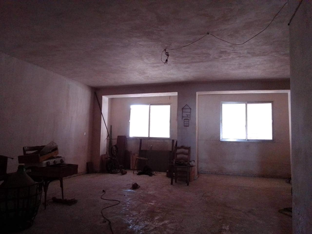 7 soveværelse Byhus til salg i Saleres - € 199.820 (Ref: 6456650)