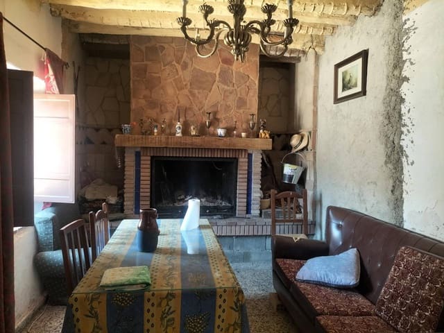 5 soveværelse Byhus til salg i Izbor, El Pinar - € 224.980 (Ref: 6995128)