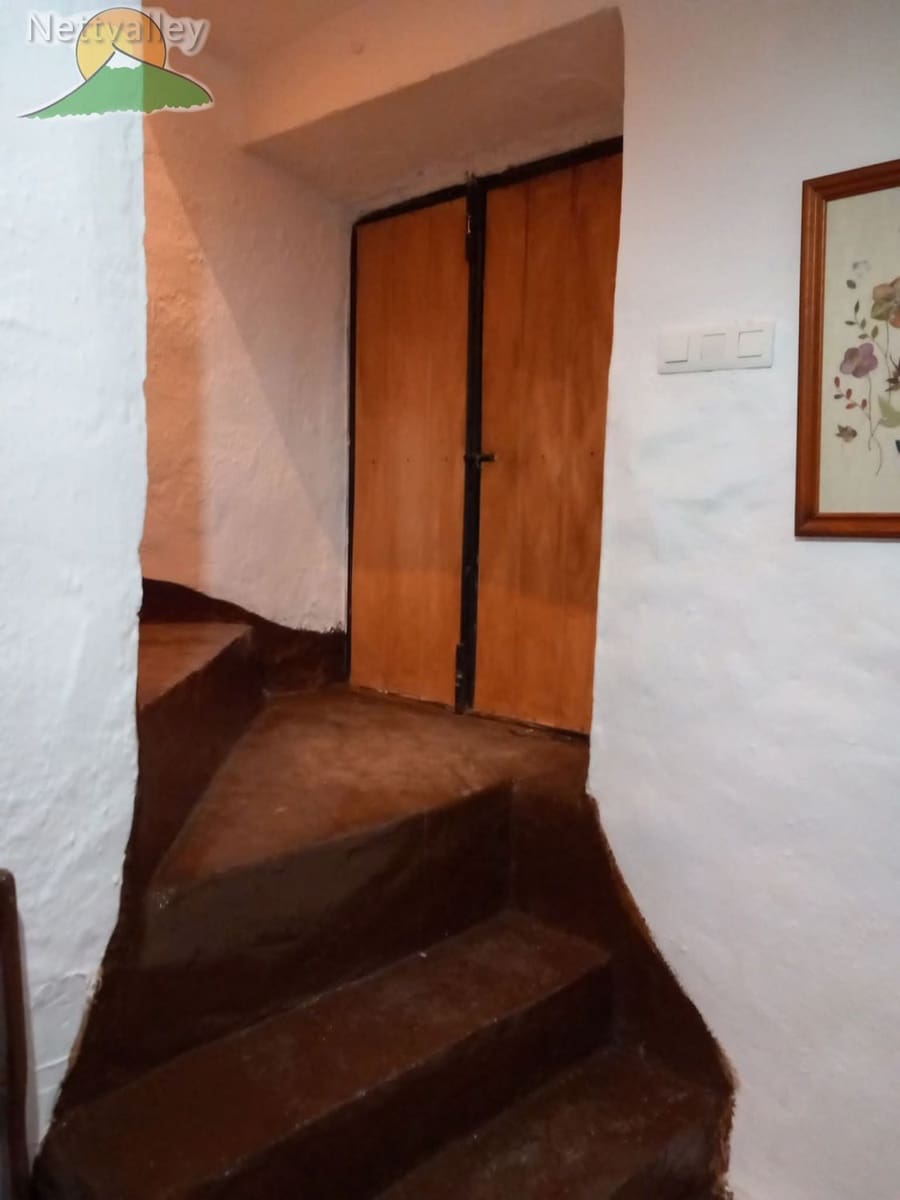 5 soverom Hus til salgs i Izbor - € 224 980 (Ref: 6995128)
