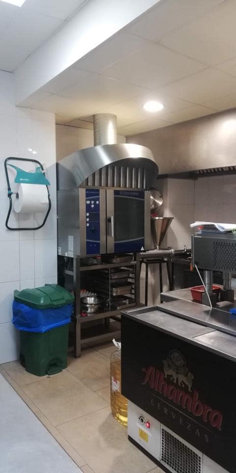 5 chambre Local Commercial à vendre à Durcal - 950 000 € (Ref: 7061200)