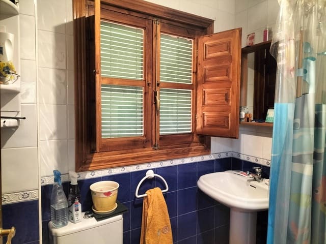 2 soveværelse Byhus til salg i Izbor, El Pinar - € 99.800 (Ref: 7110058)